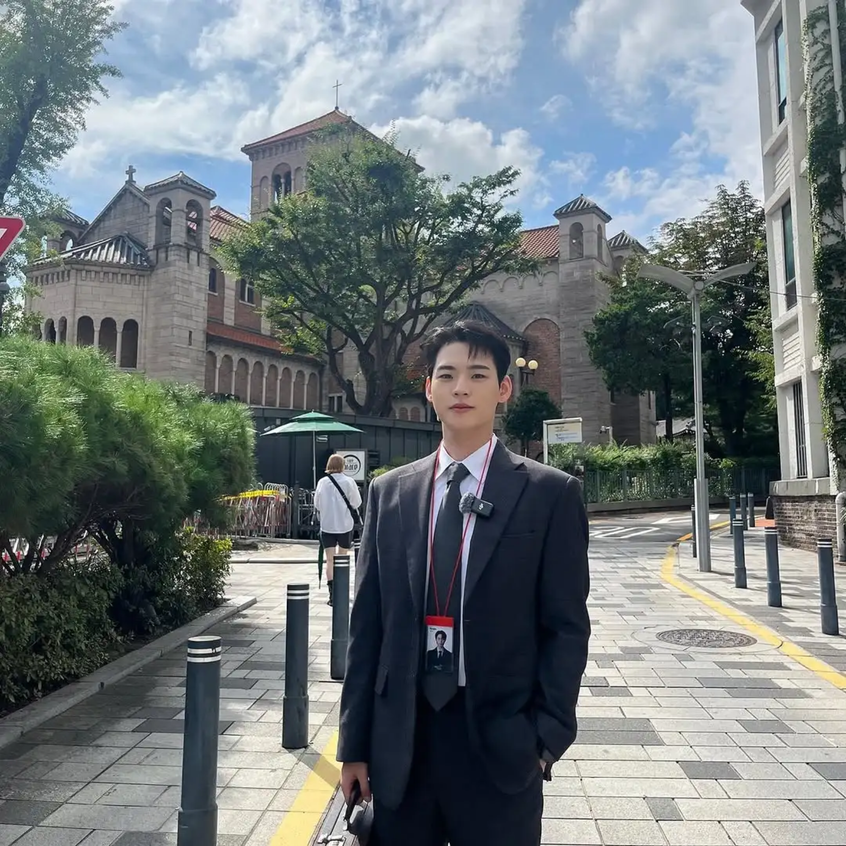 Behind-the-scenes cut of Hyojin (ONF)