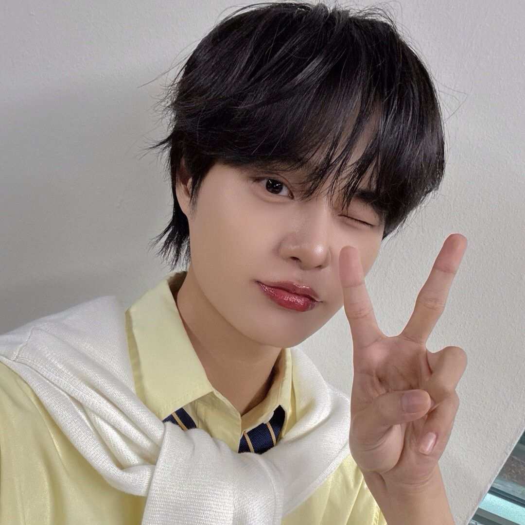 이대휘 (AB6IX)의 비하인드 컷