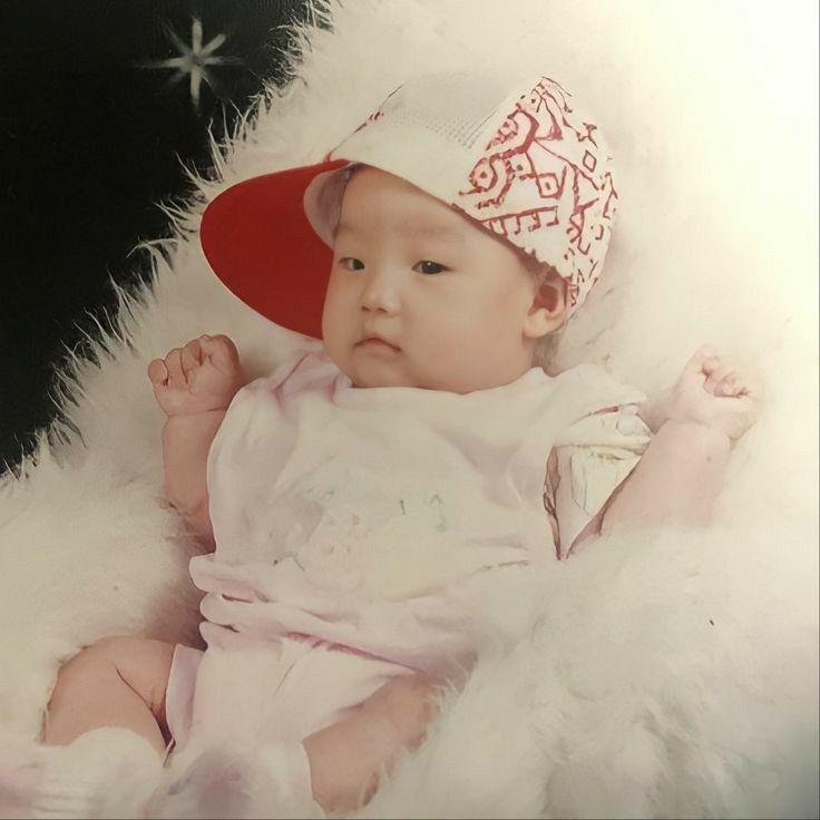 Foto aktivitas terbaru SUGA (BTS)