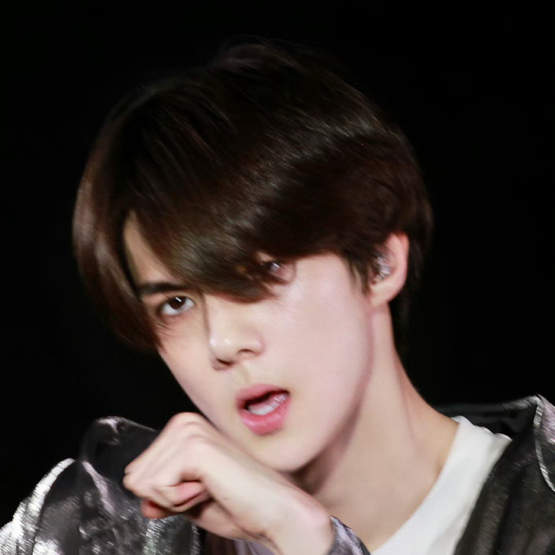 세훈 (EXO)의 최신 사진