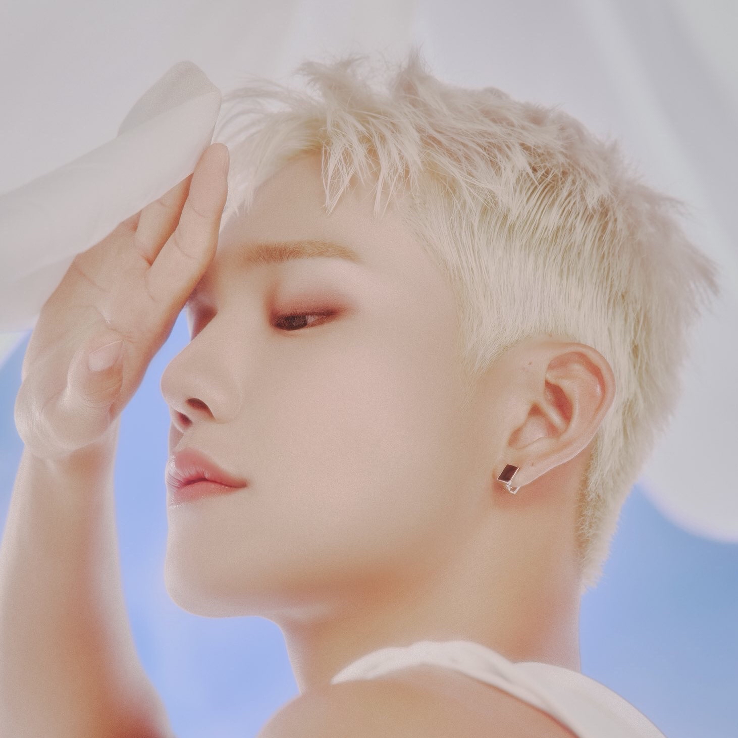 Latest photo of Seunghun (B.D.U)