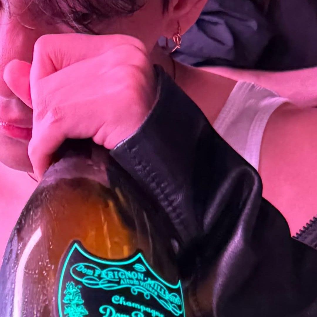 A moment captured by V (BTS)'s fan