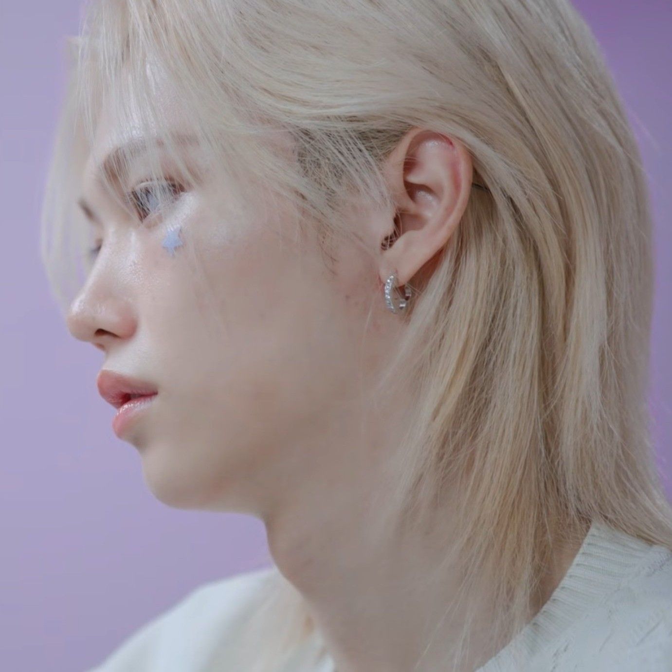 Latest photo of Felix (Stray Kids)