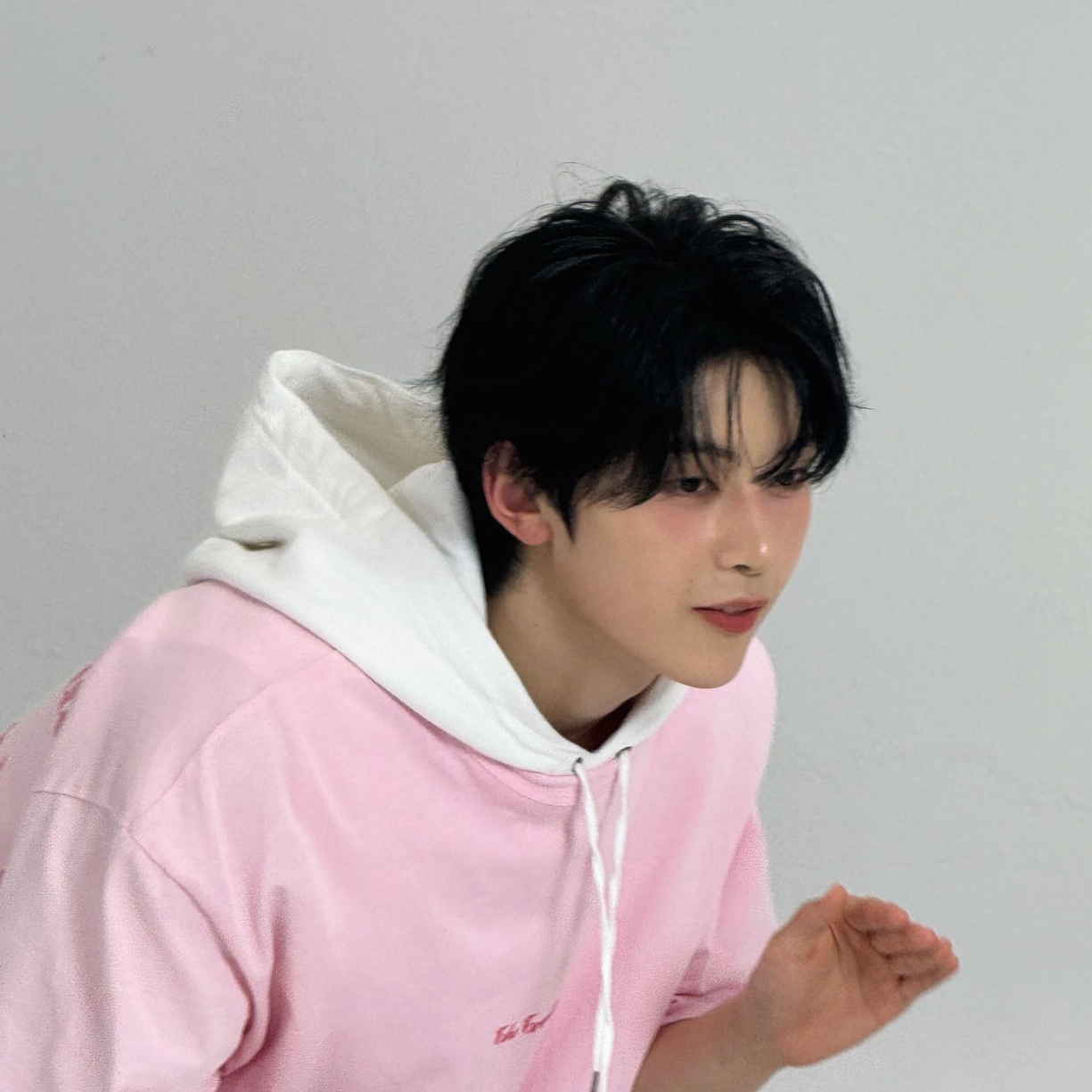 Behind-the-scenes cut of Seok Matthew (ZEROBASEONE)