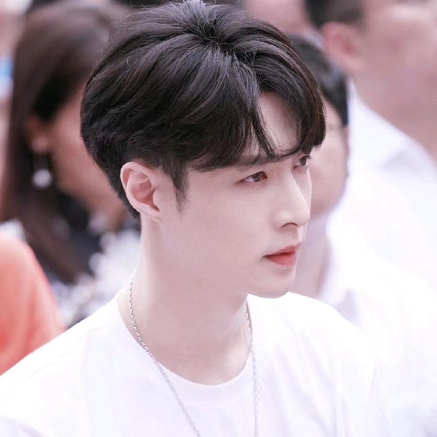 Foto aktivitas terbaru EXO