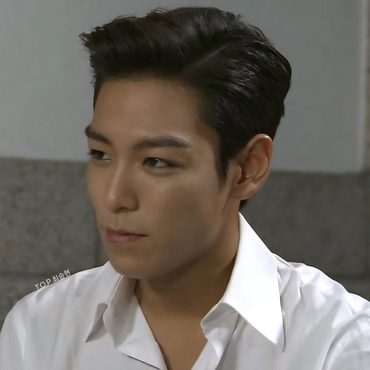 Behind-the-scenes cut of T.O.P