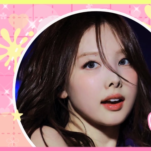 A moment captured by Nayeon (TWICE)'s fan