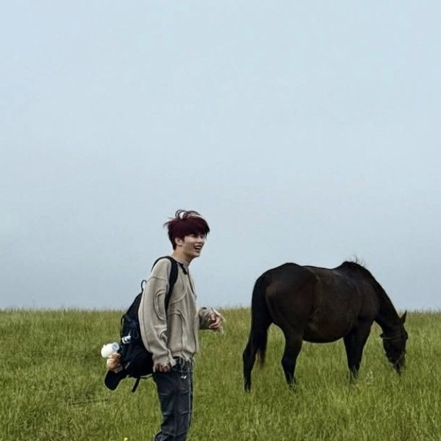 朴干旭 (ZEROBASEONE)粉丝拍下的瞬间