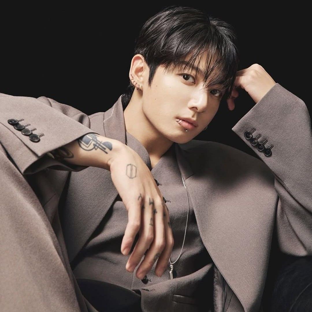 Latest photo of Jungkook (BTS)