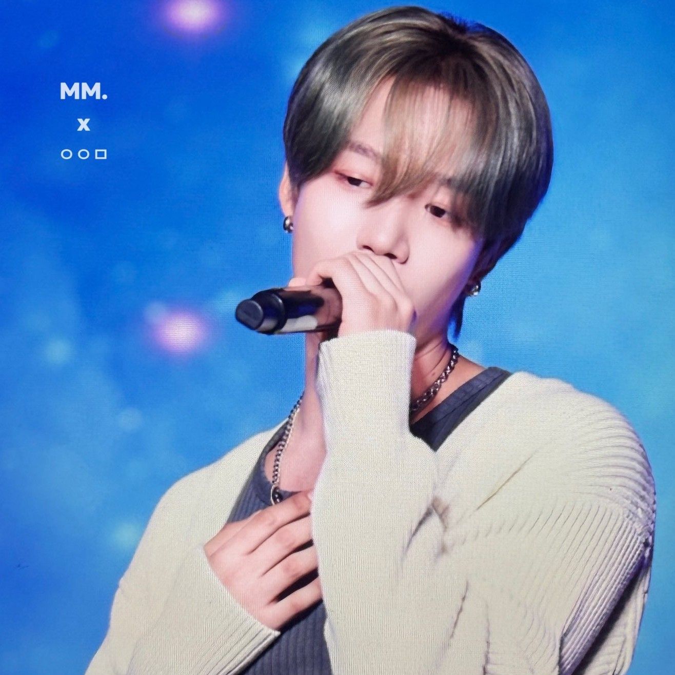 Behind-the-scenes cut of Lim Youngmin