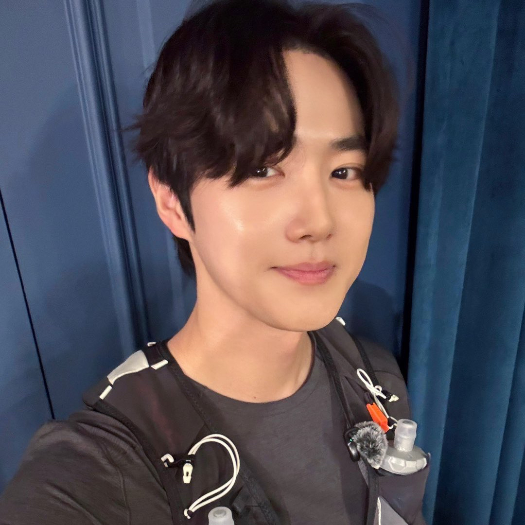Foto aktivitas terbaru Suho (EXO)