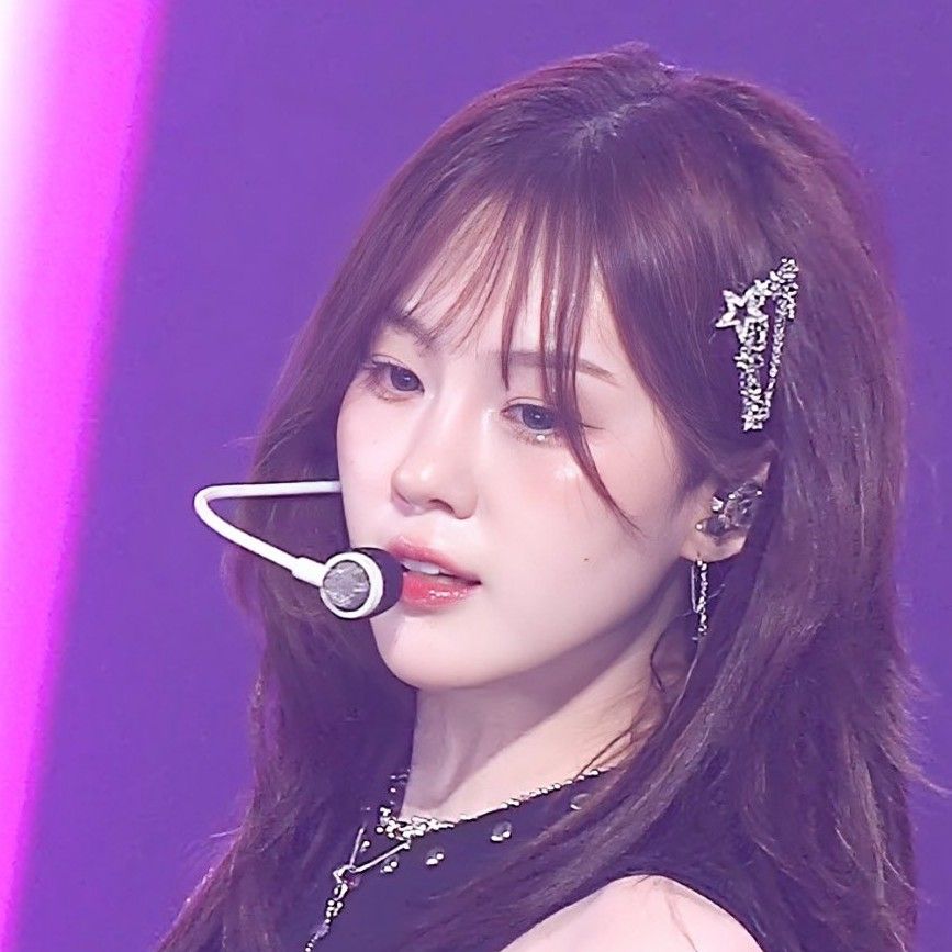 A moment captured by Kim Chaehyun (Kep1er)'s fan