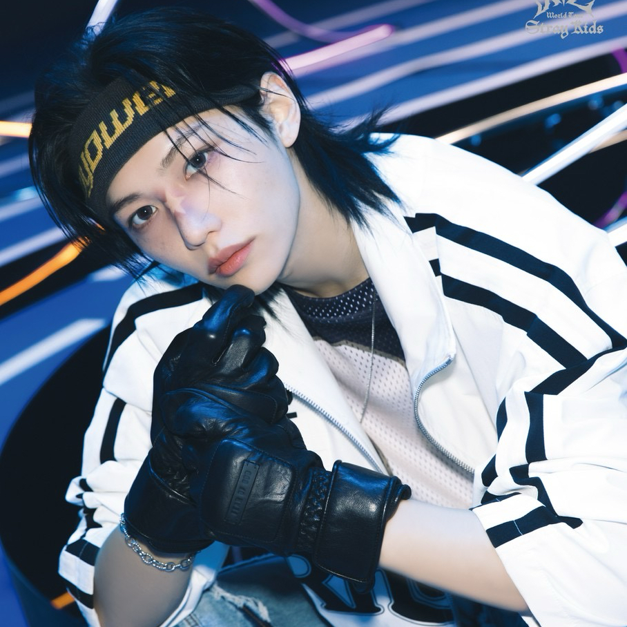 Behind-the-scenes cut of Felix (Stray Kids)