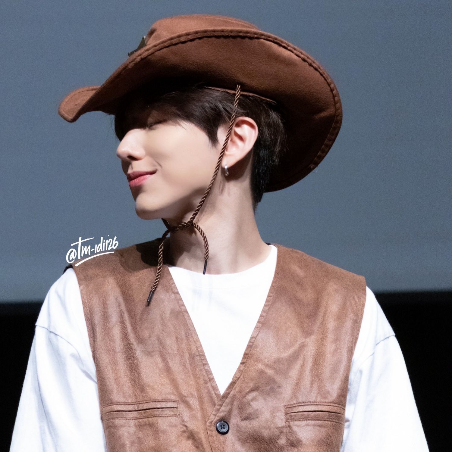 Behind-the-scenes cut of Kihyun (MONSTA X)