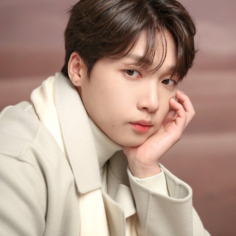Latest photo of Jeong Sewoon
