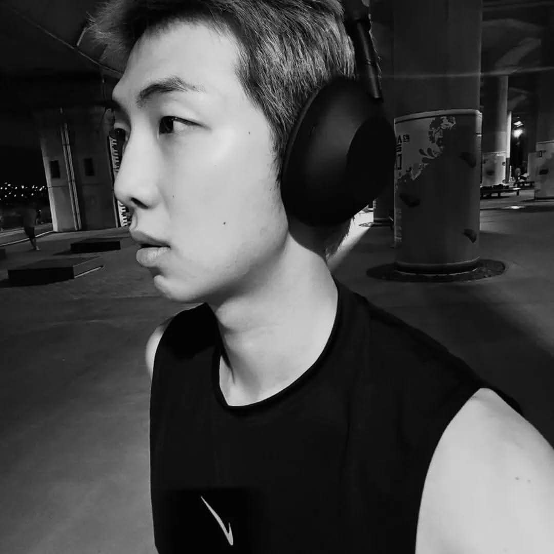 RM (防弹少年团)粉丝拍下的瞬间