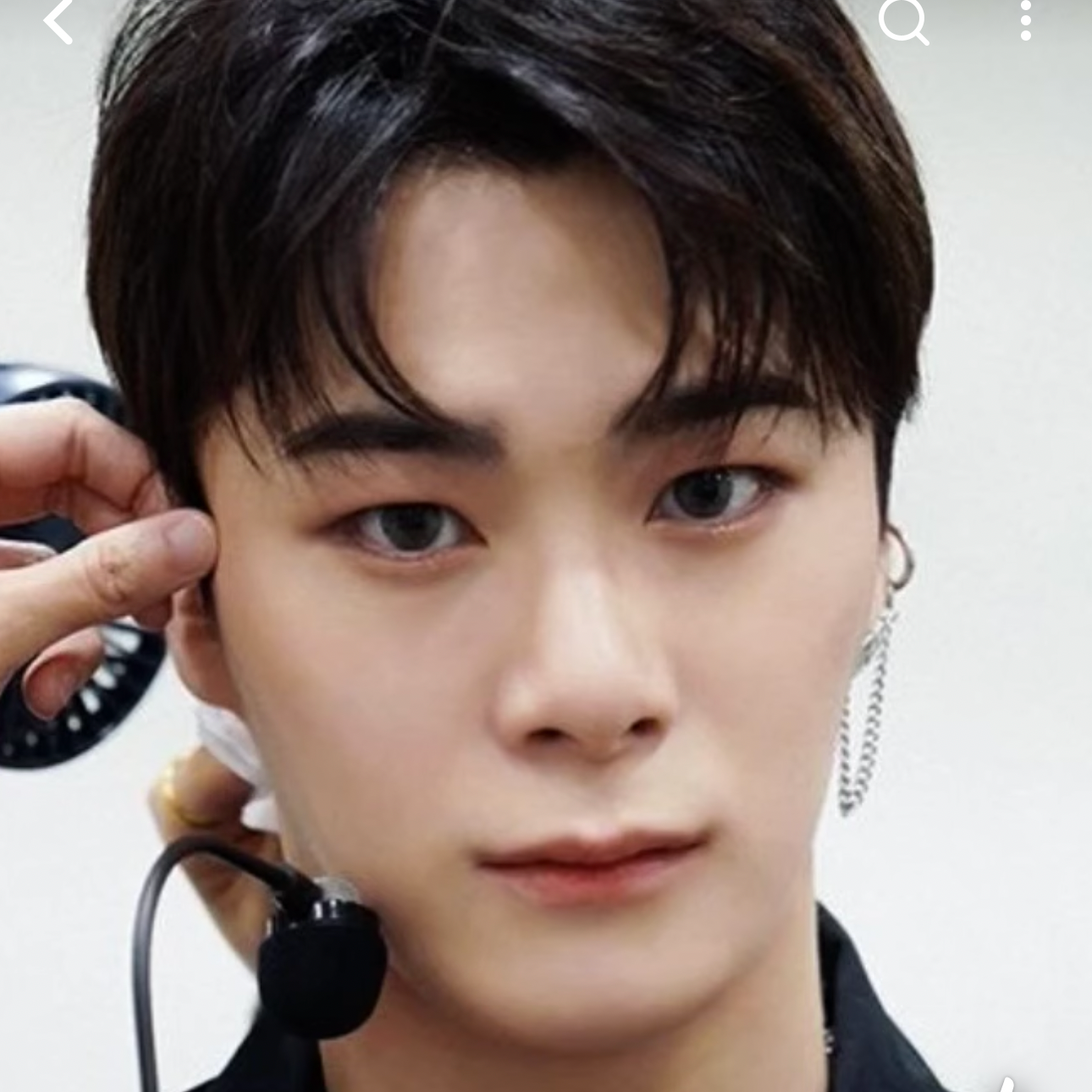 ムンビン (ASTRO)の最近の活動写真