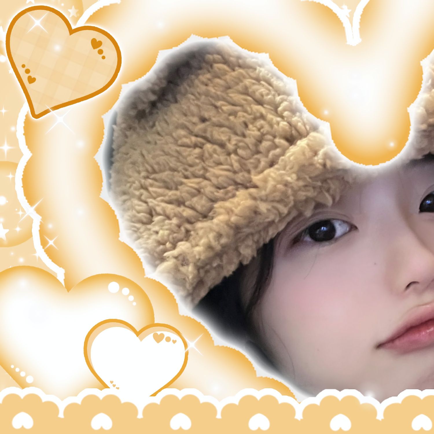 Recent activity shot of Hina (QWER)