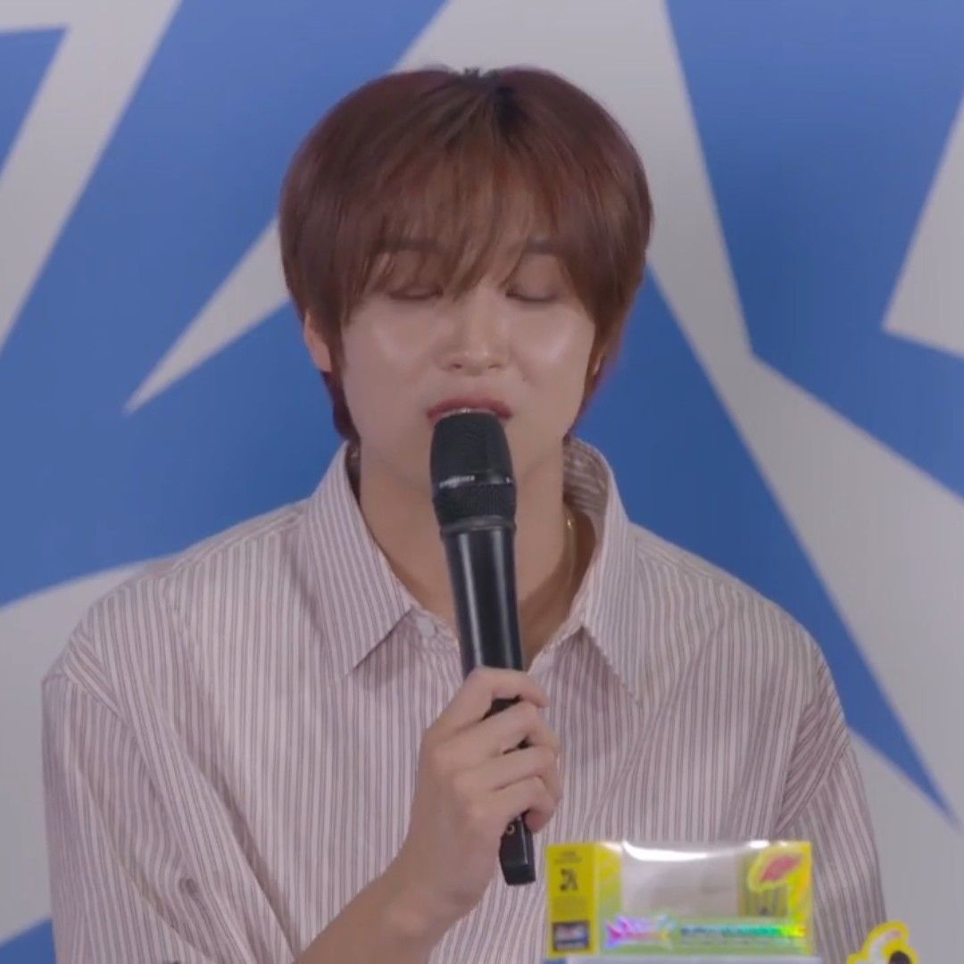 Behind-the-scenes cut of Haechan (NCT 127, NCT DREAM)