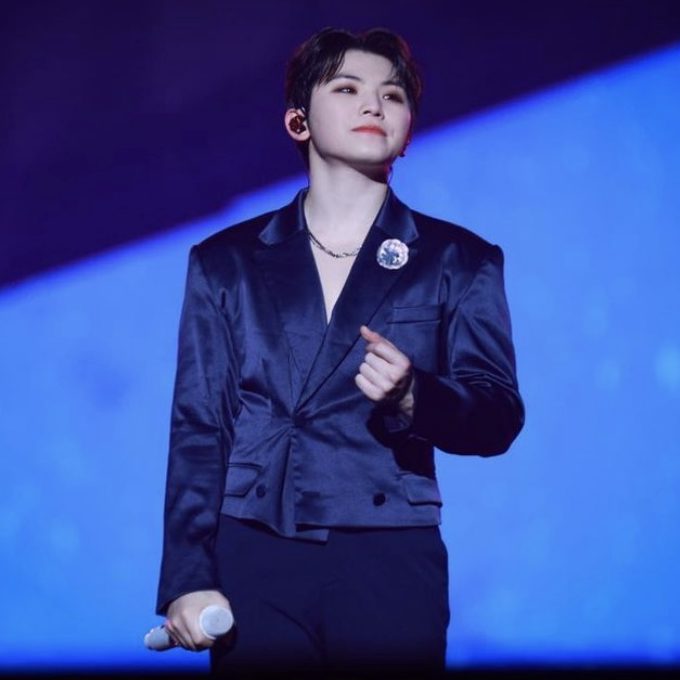 Latest photo of Woozi (SEVENTEEN)