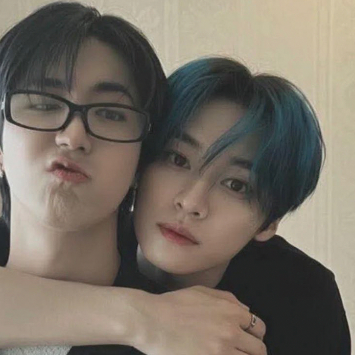 Recent activity shot of Lee Know (Stray Kids)