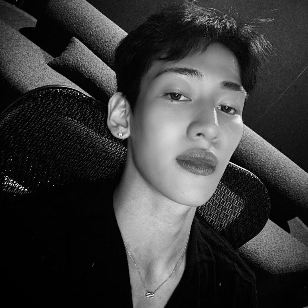 Latest photo of Bambam (GOT7)