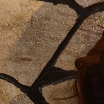 Recent activity shot of Jeong Yein (Lovelyz)