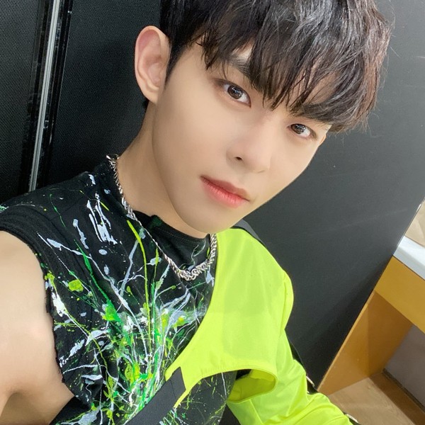 Popular profile picture of Donggeon loved by fans