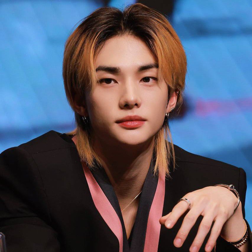 Latest photo of Hyunjin (Stray Kids)