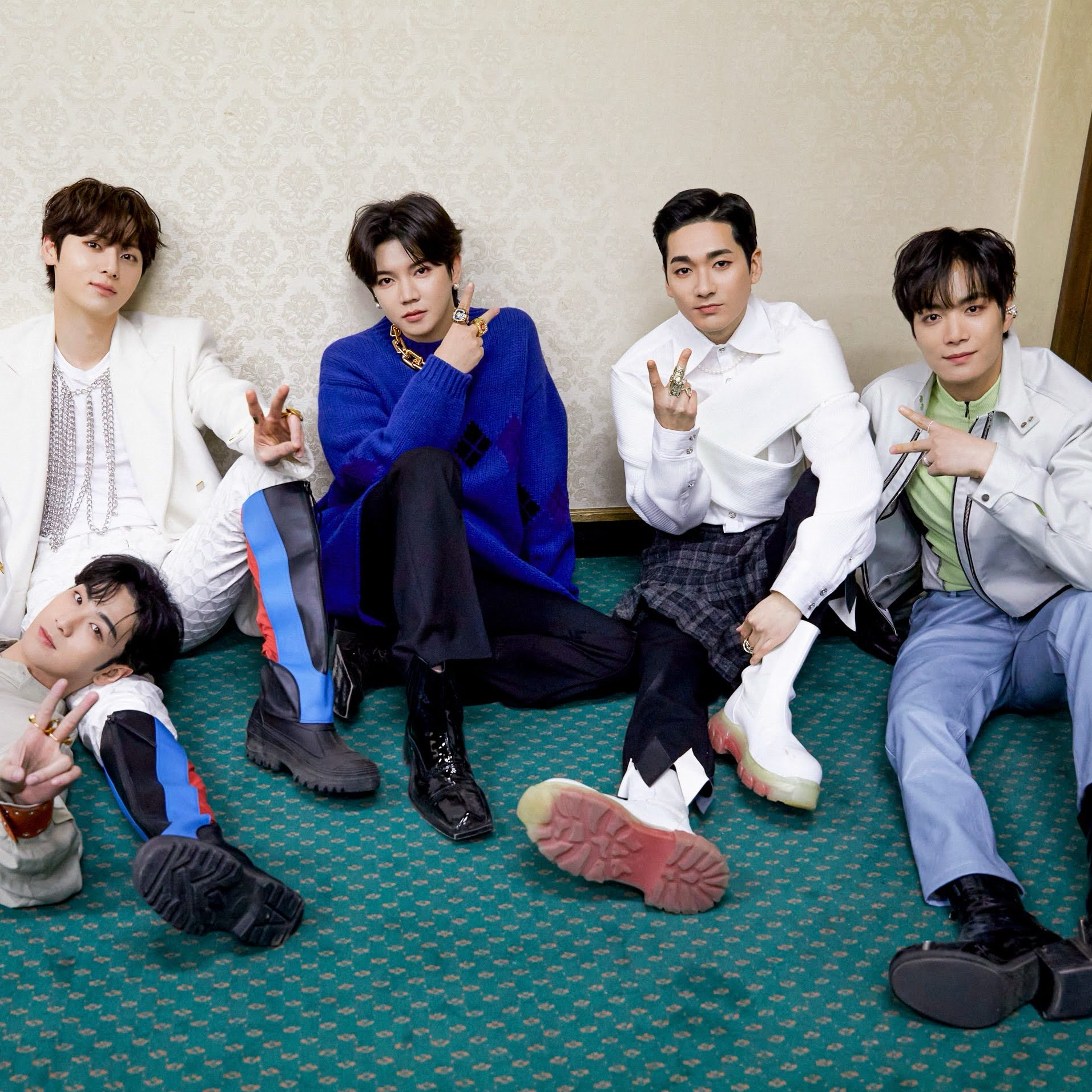 Latest photo of NU'EST
