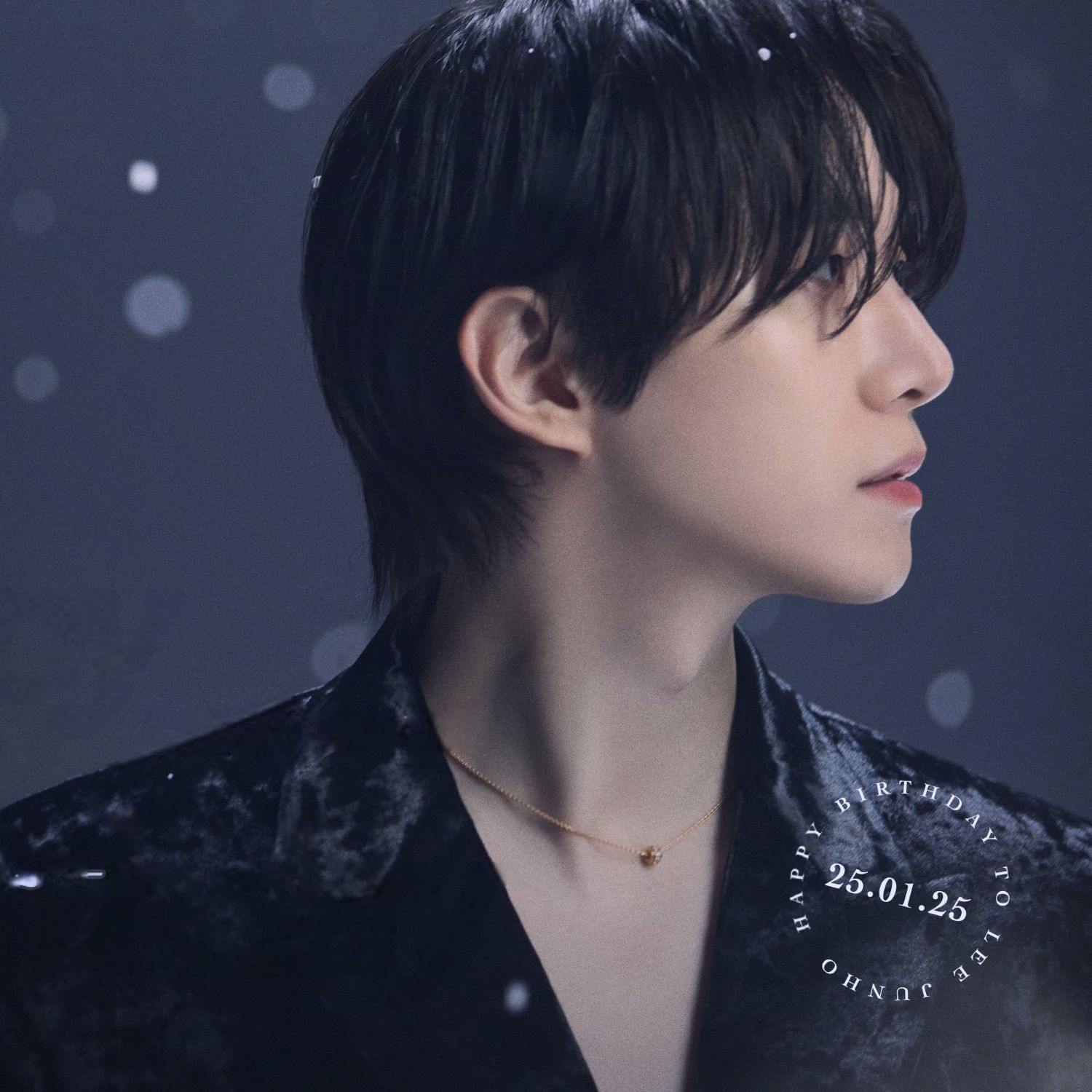 Behind-the-scenes cut of Junho (2PM)