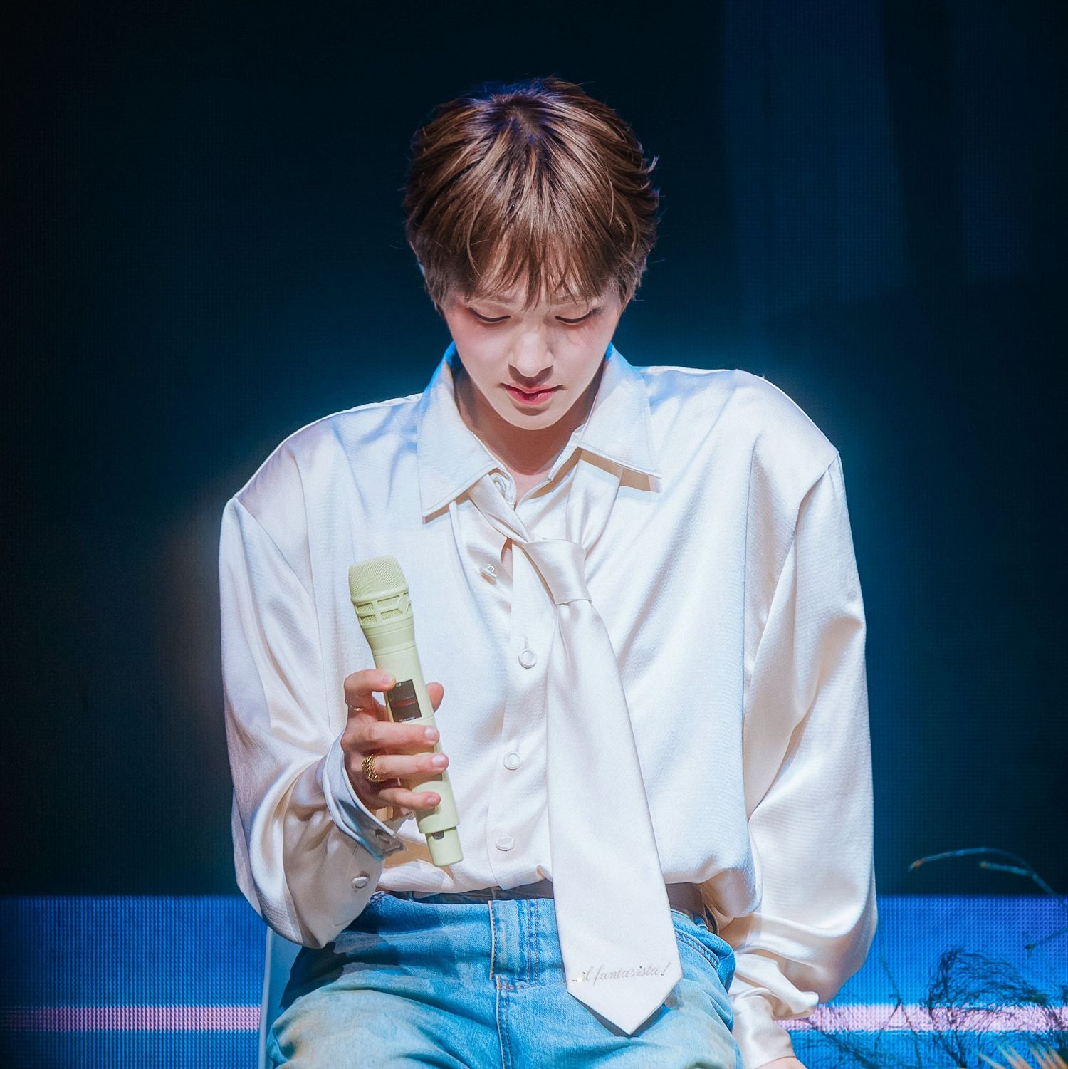 Recent activity shot of Onew (SHINee)