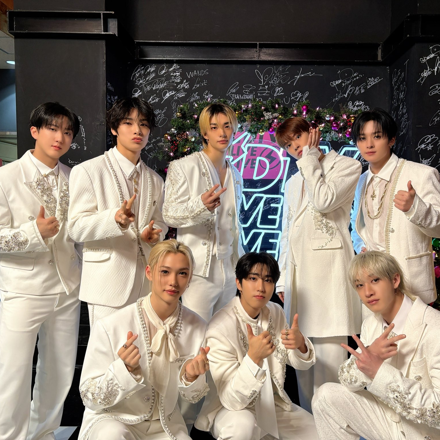 Foto aktivitas terbaru Stray Kids