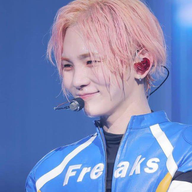 Behind-the-scenes cut of Key (SHINee)