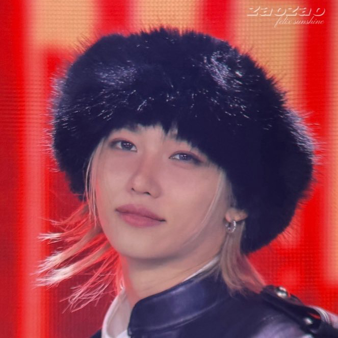 필릭스 (Stray Kids)의 비하인드 컷