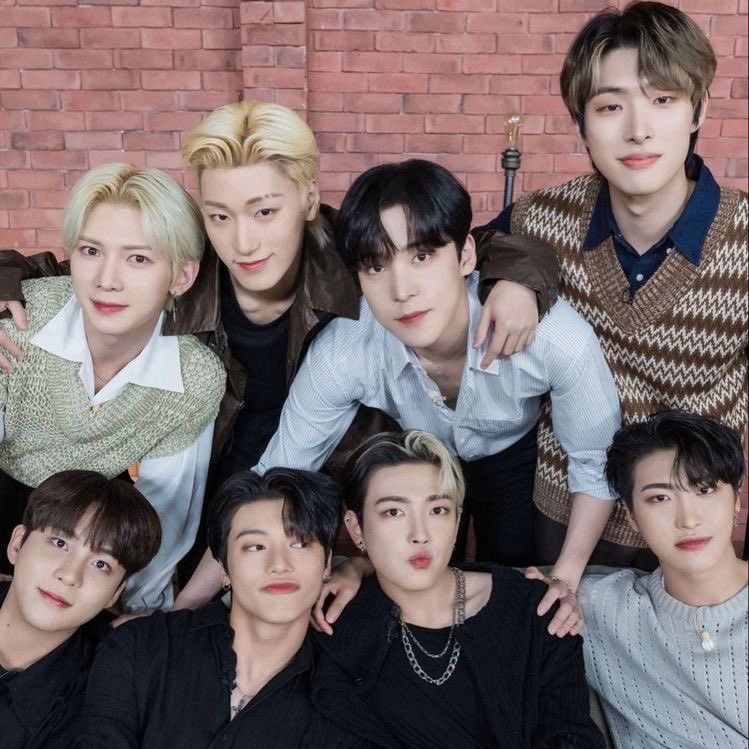 Behind-the-scenes cut of San (ATEEZ)