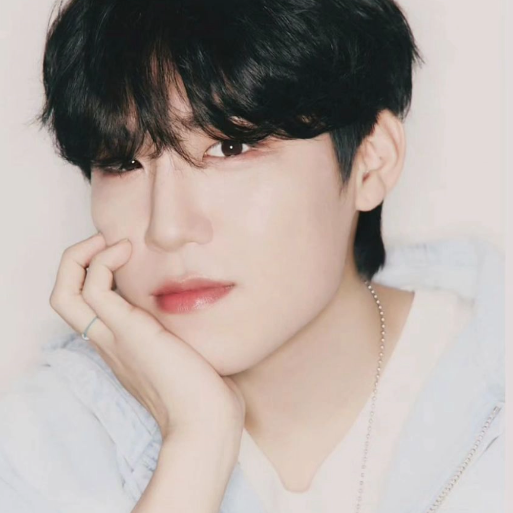 Behind-the-scenes cut of Park Woojin (AB6IX)