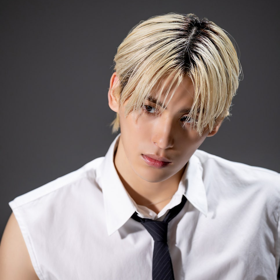 Behind-the-scenes cut of Taeyang (SF9)