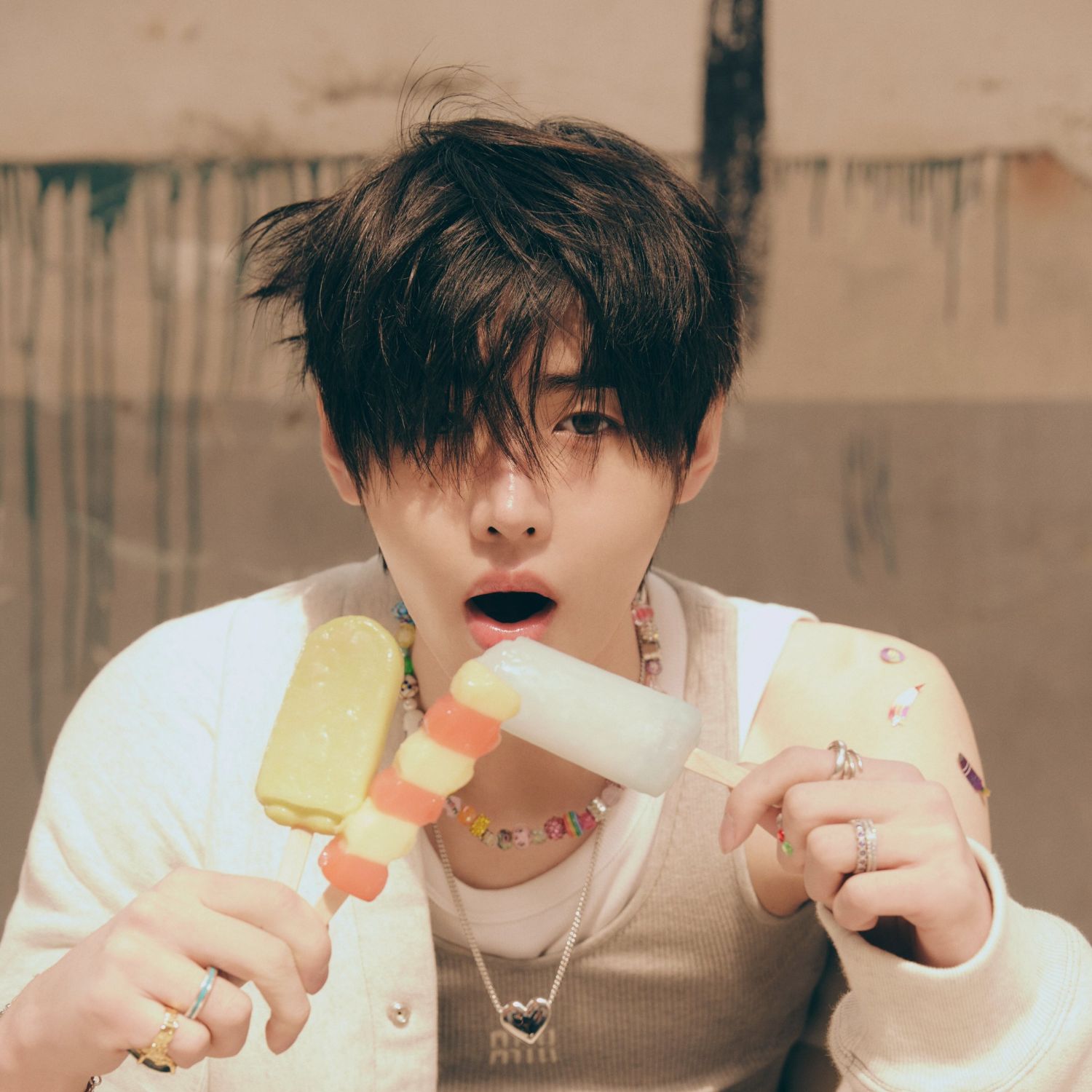 Behind-the-scenes cut of ENHYPEN