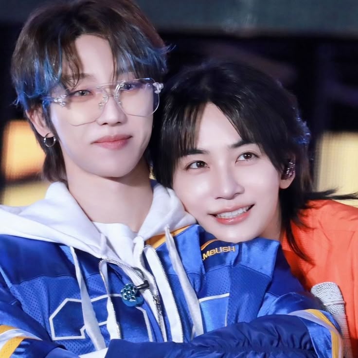Recent activity shot of Jeonghan (SEVENTEEN)