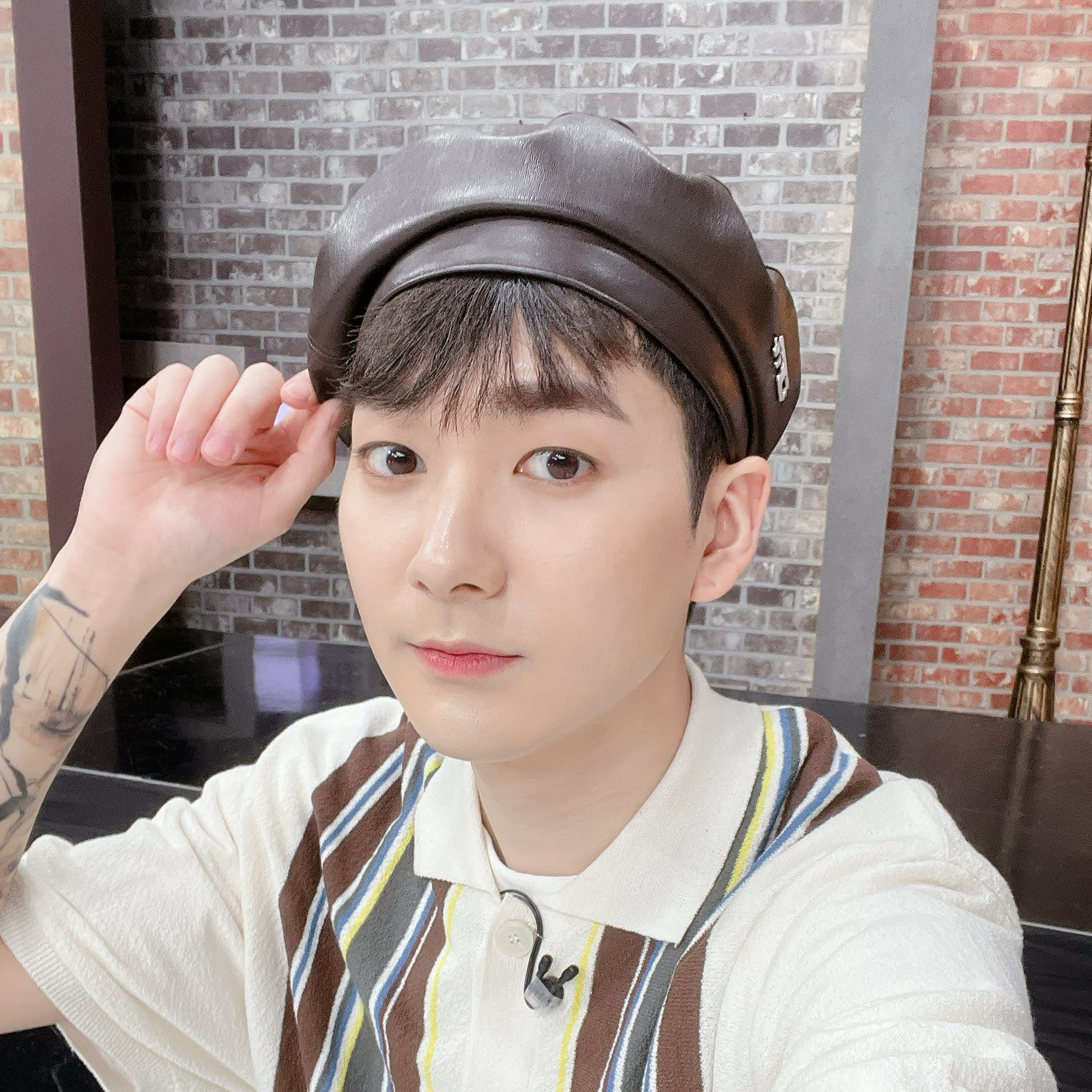 Latest photo of Aron