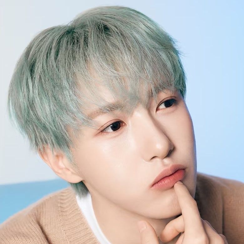 A moment captured by Renjun (NCT DREAM)'s fan