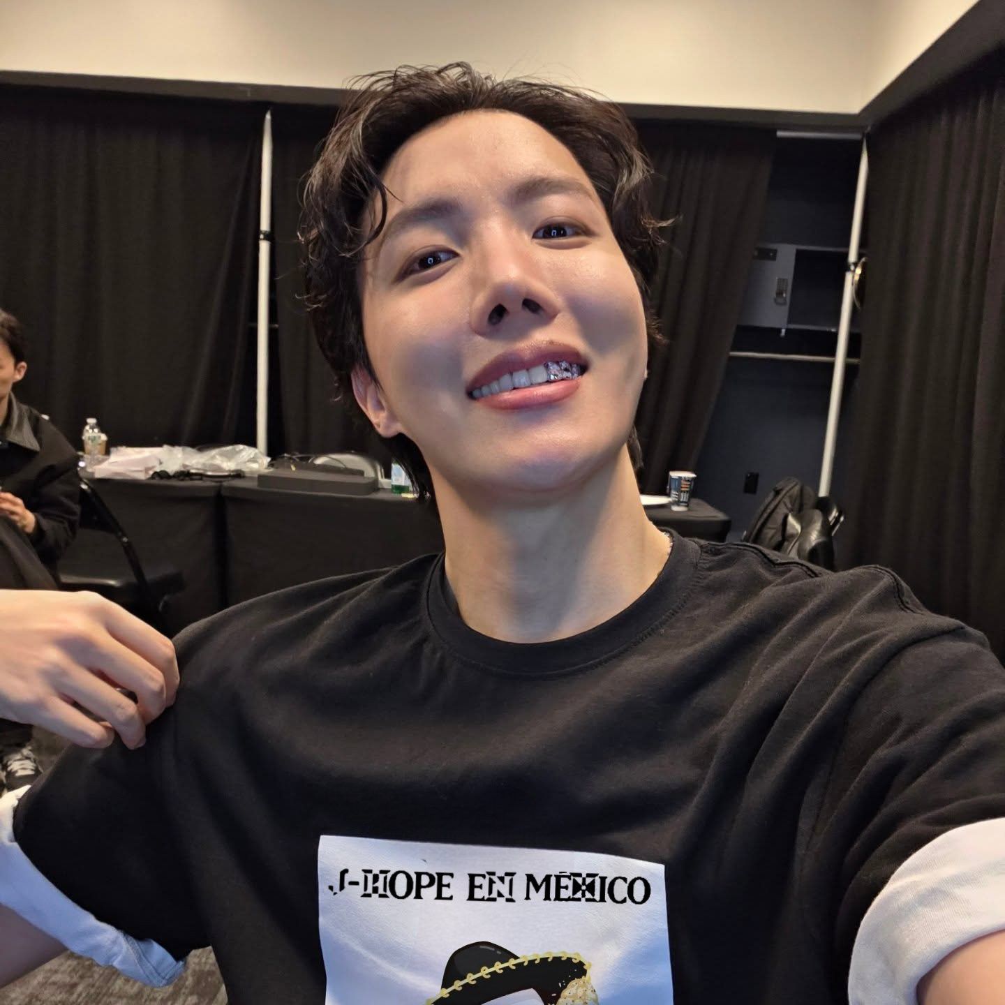 防弹少年团粉丝拍下的瞬间