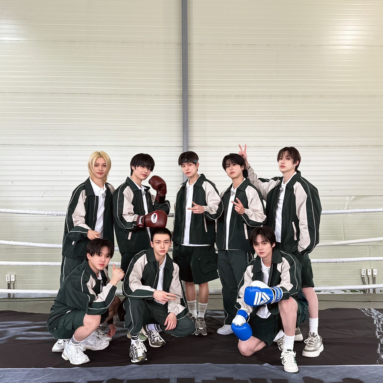 Behind-the-scenes cut of Stray Kids
