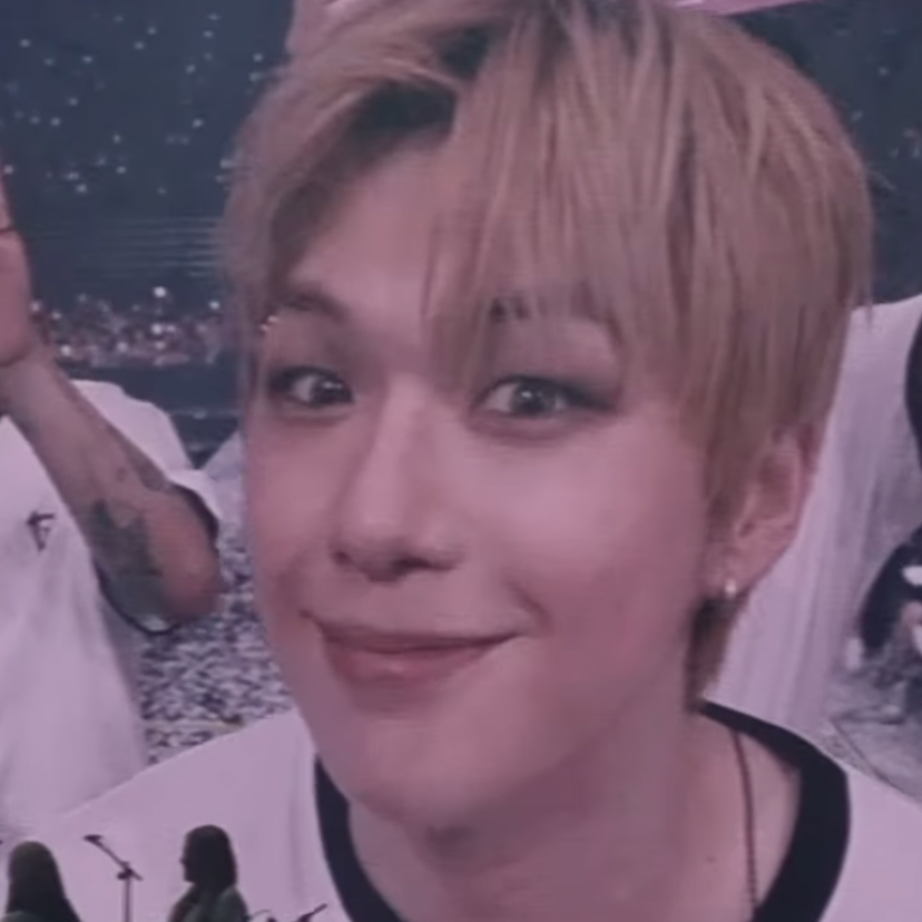 Latest photo of Kang Daniel