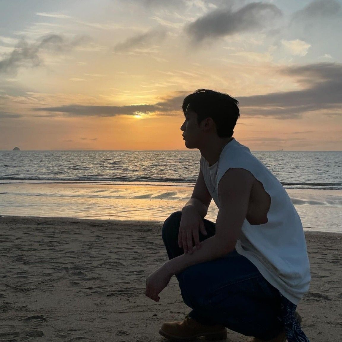 Recent activity shot of Kim Yohan (WEi)