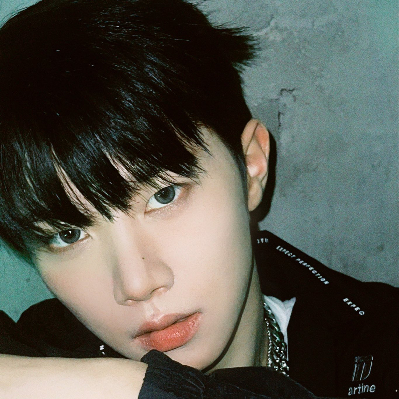 Recent activity shot of Hyunwoo (Xikers)