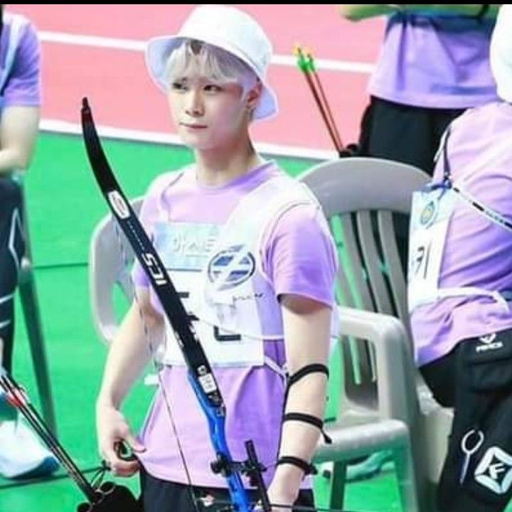 A moment captured by Moonbin (ASTRO)'s fan