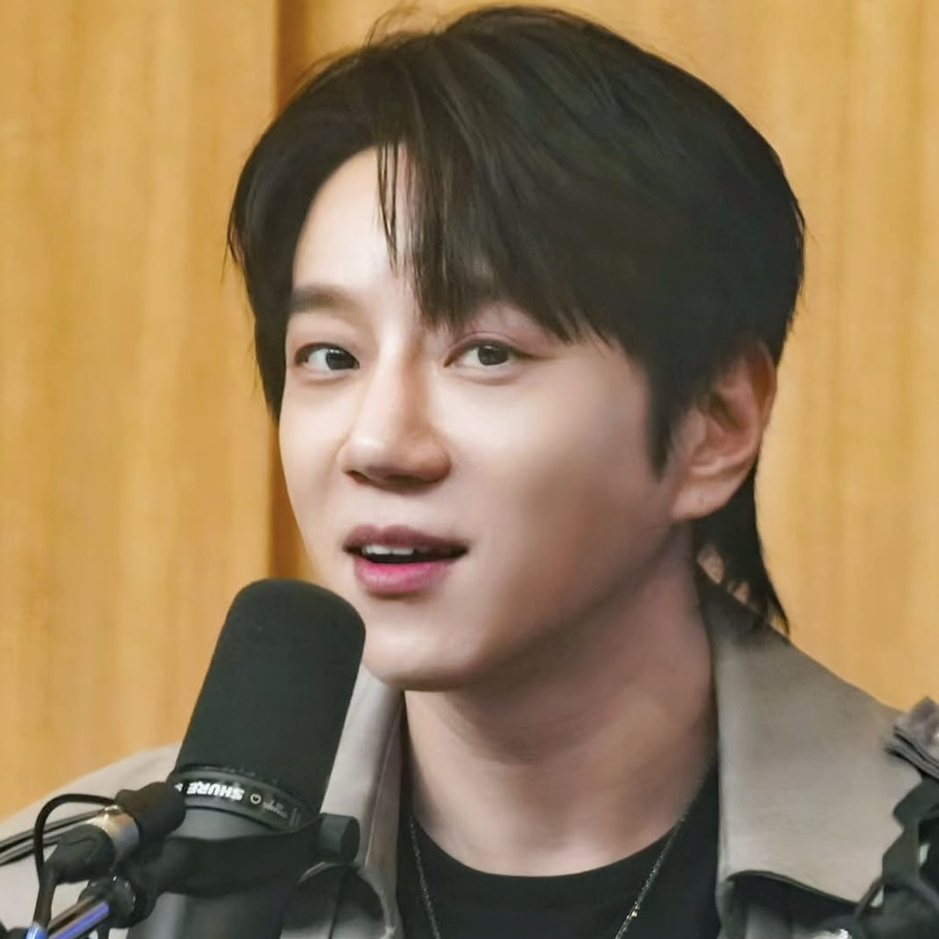 A moment captured by Hwang Chiyeol's fan