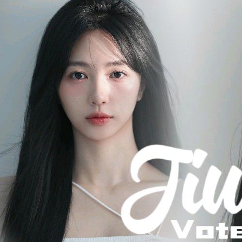 A moment captured by Jiwon (Cherry Bullet)'s fan